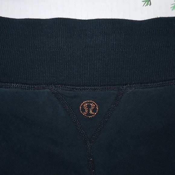 lululemon athletica Rare Vintage Shorts. Womens size 8. Black & Bronze in color. - Picture 2 of 9